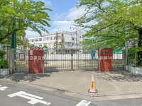 周辺環境:足立区立青井中学校