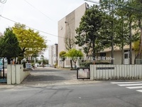 周辺環境:越谷市立桜井小学校