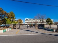 周辺環境:三郷市立鷹野小学校