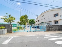 周辺環境:草加市立八幡北小学校