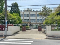 周辺環境:足立区立鹿浜第一小学校