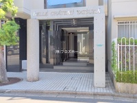 エントランス: