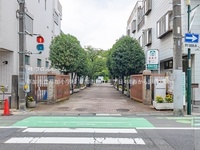 周辺環境:草加市立草加小学校