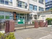 周辺環境:足立区立東綾瀬小学校