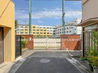 周辺環境:足立区立第九中学校