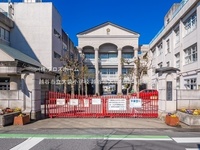 周辺環境:越谷市立大袋小学校