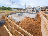 Thumb d947e8458f