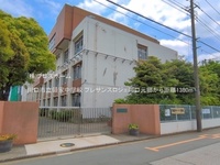 周辺環境:川口市立領家中学校