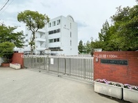 周辺環境:松伏町立松伏第二中学校