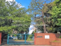 周辺環境:川口市立領家小学校