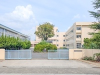 周辺環境:吉川市立中央中学校