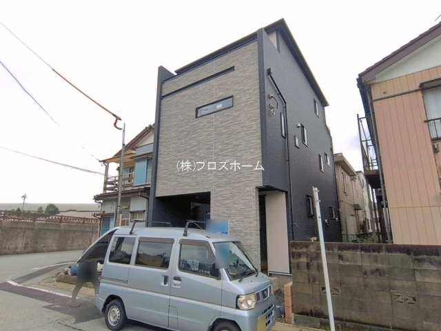 外観: