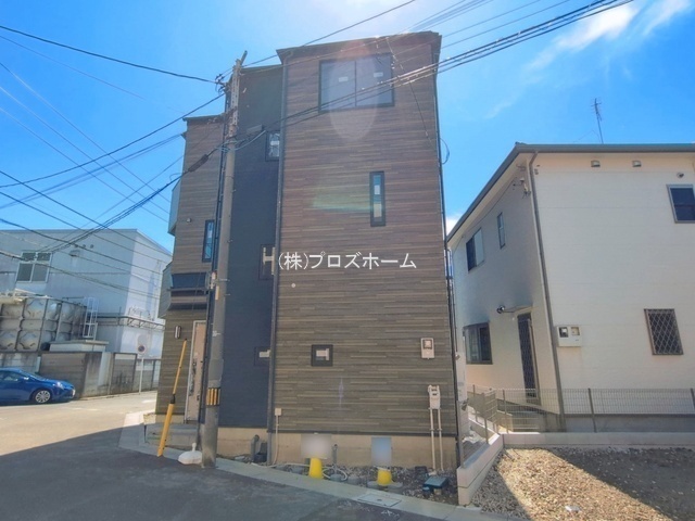 外観: