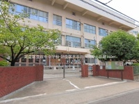 周辺環境:足立区立谷中中学校