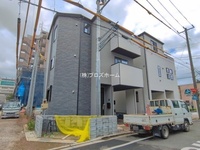 Thumb e496d901a1