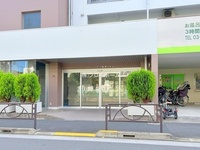 エントランス:
