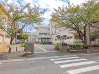 周辺環境:越谷市立蒲生小学校