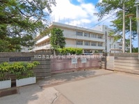 周辺環境:川口市立西中学校