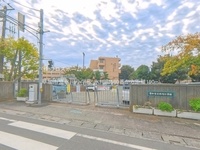 周辺環境:草加市立氷川小学校