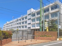 周辺環境:足立区立東島根中学校