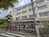 周辺環境:葛飾区立青葉中学校