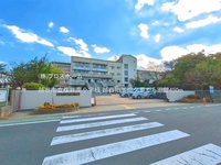 周辺環境:越谷市立桜井南小学校