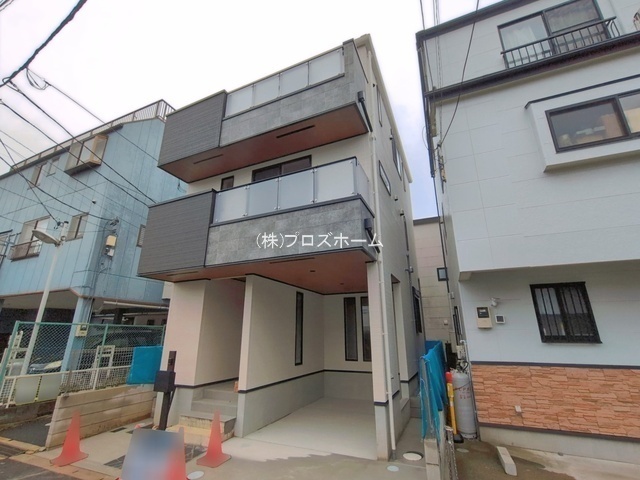 外観: