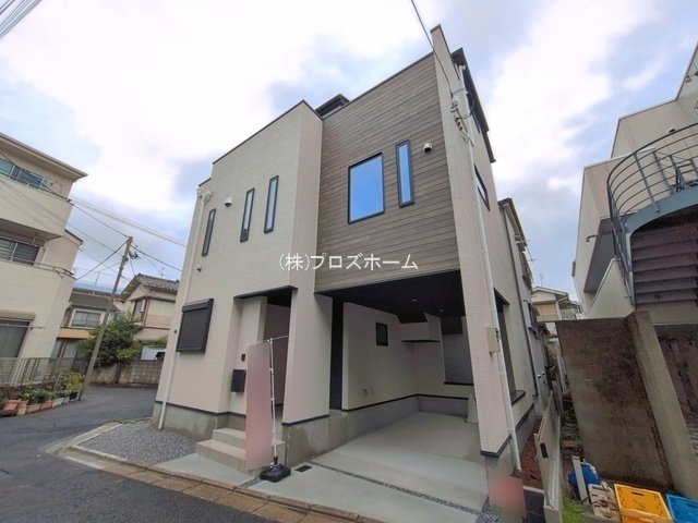 外観: