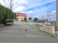 周辺環境:川口市立根岸小学校