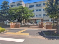 周辺環境:葛飾区立奥戸中学校