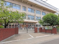 周辺環境:足立区立谷中中学校